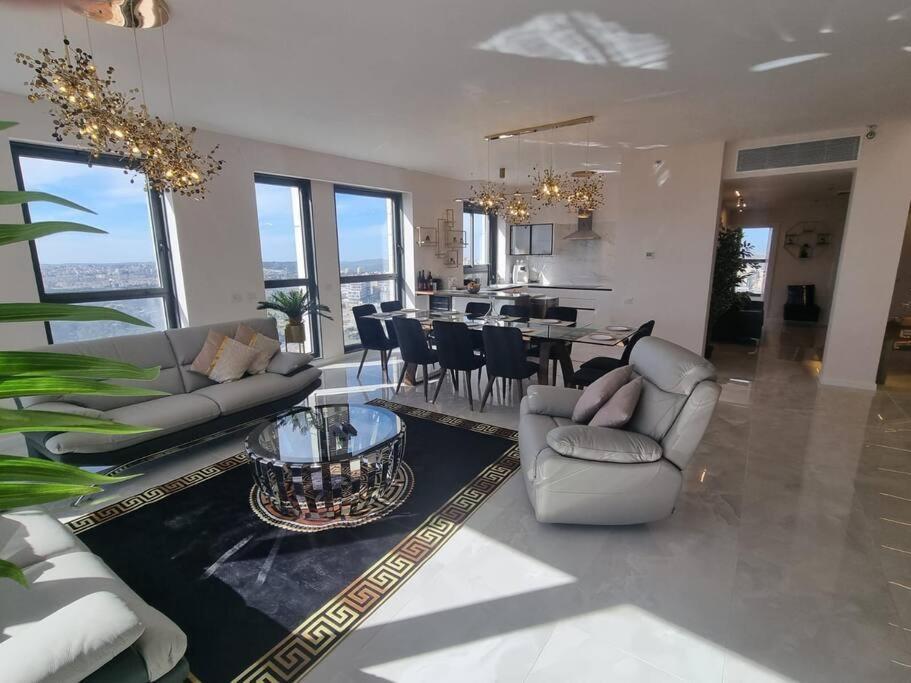 Jtower Royal Suites - The Penthouse - Alefimmoed Jerusalém Exterior foto